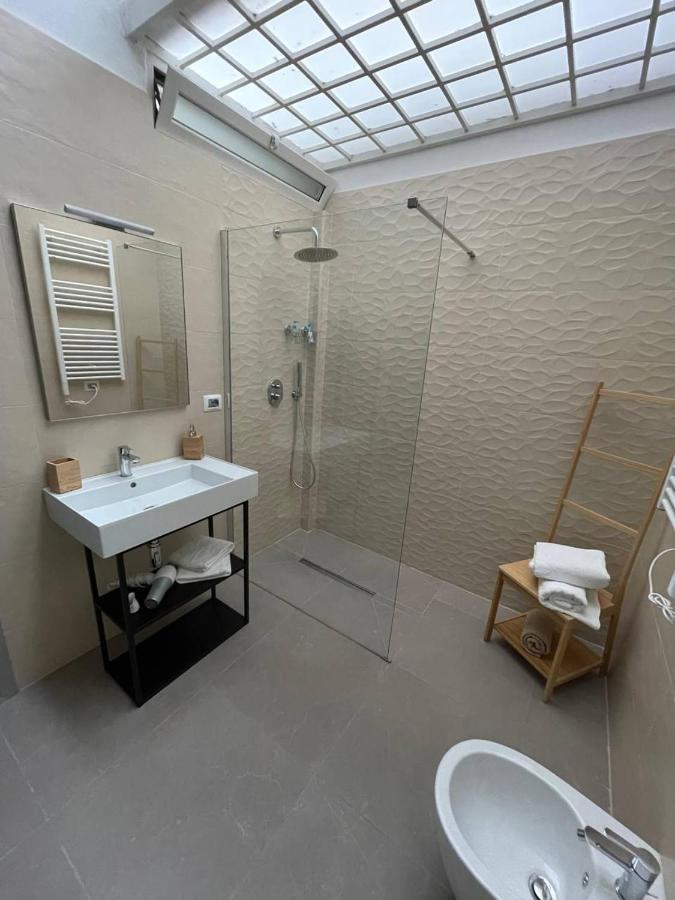 Alex Comfort House Bari Exterior foto