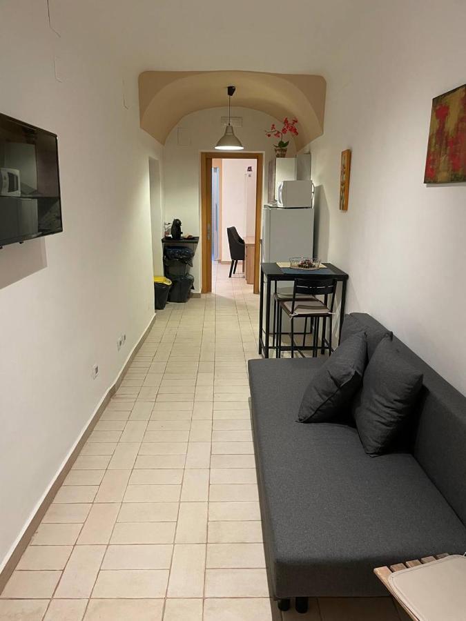 Alex Comfort House Bari Exterior foto